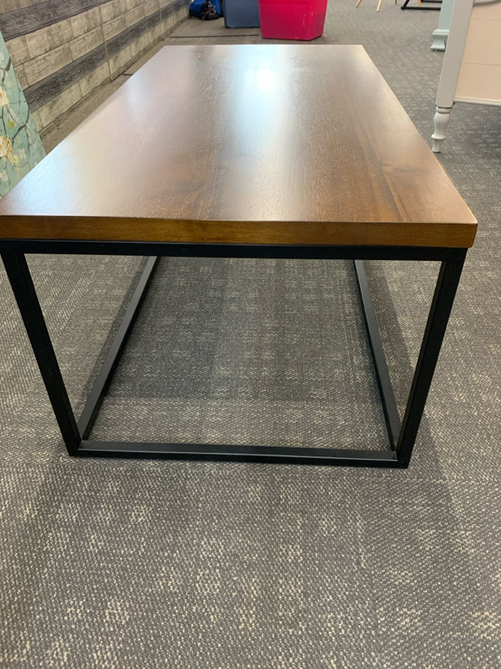 METAL BASE DARK WOOD TOP COFFEE TABLE.