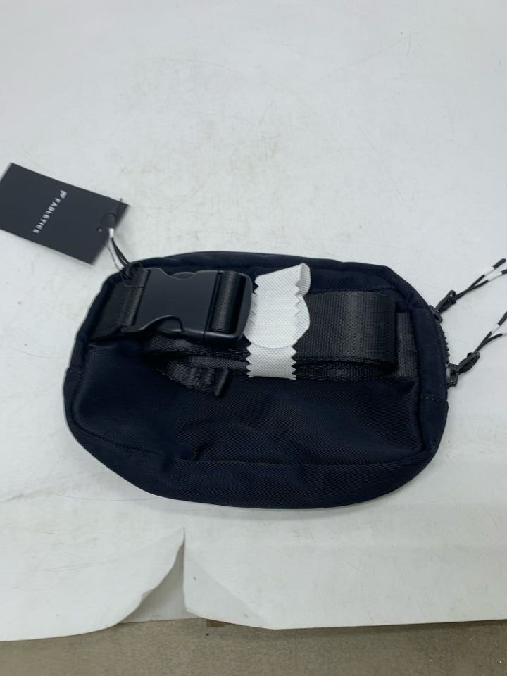 Fabletics The Belt Bag- New With Tags