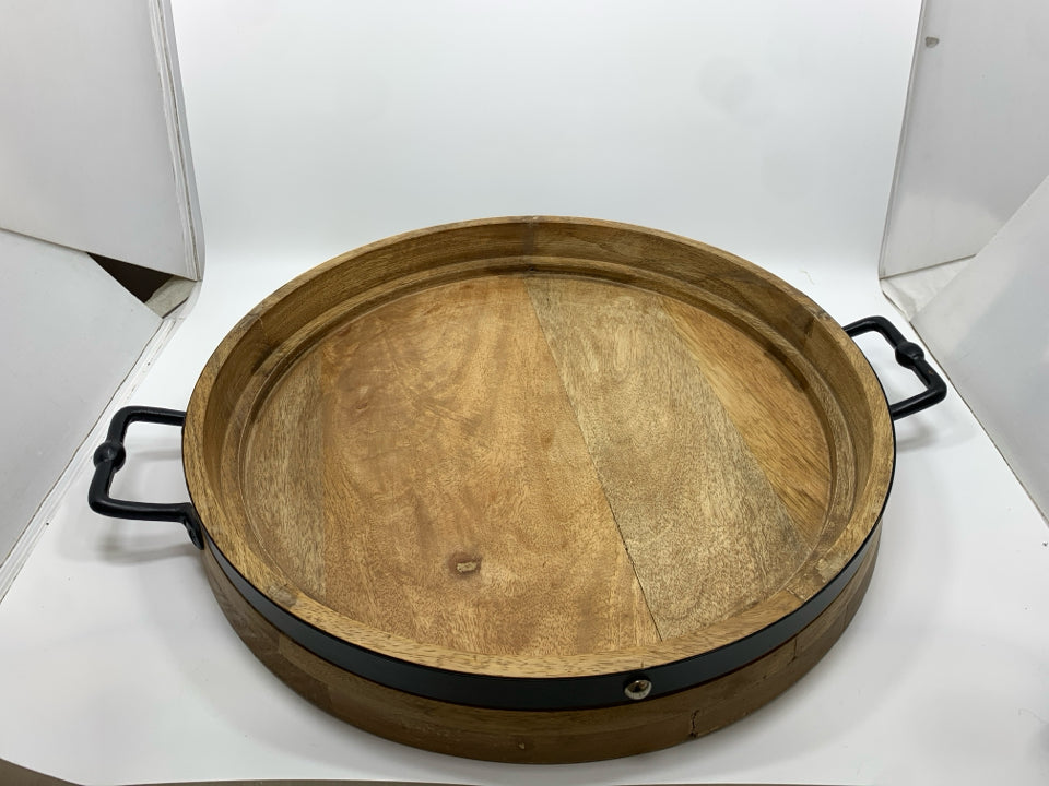 WOODEN BARREL TRAY.