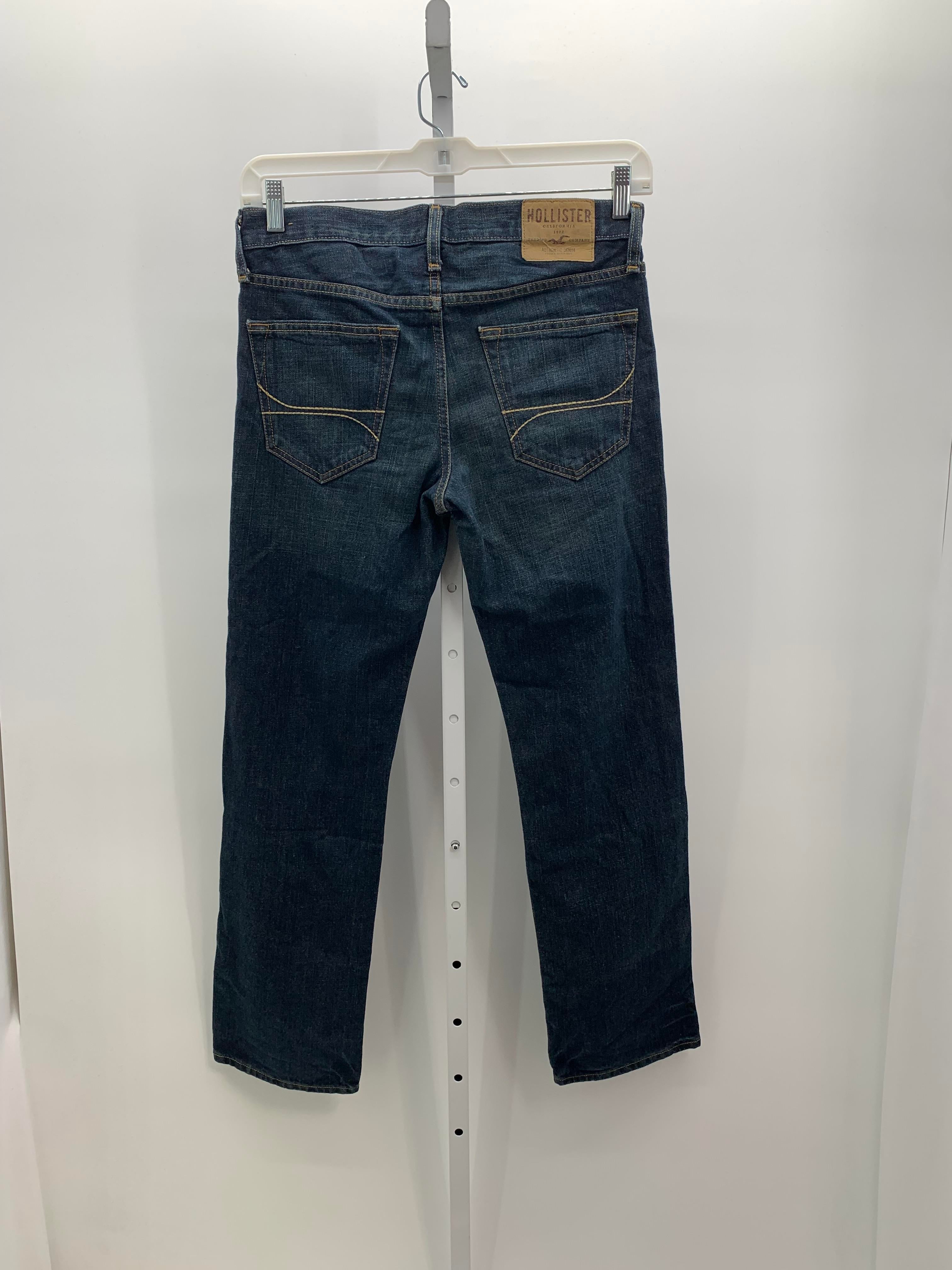 STRAIGHT LEG JEANS