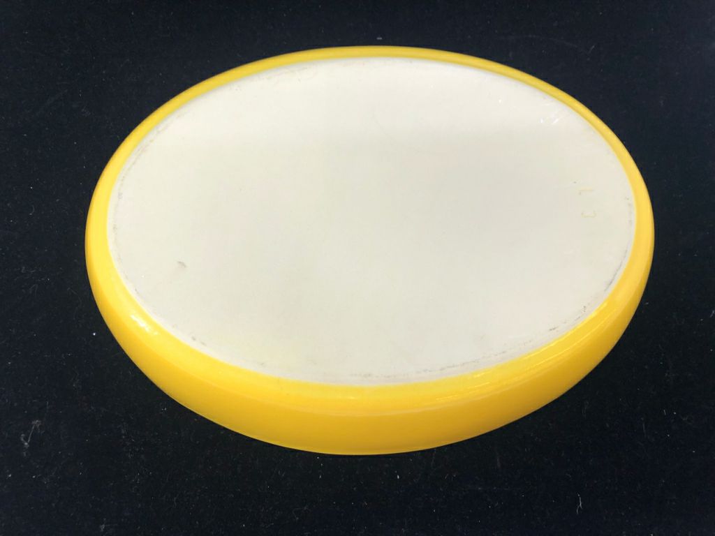 YELLOW + WHITE STONEWARE BAKING DISH.