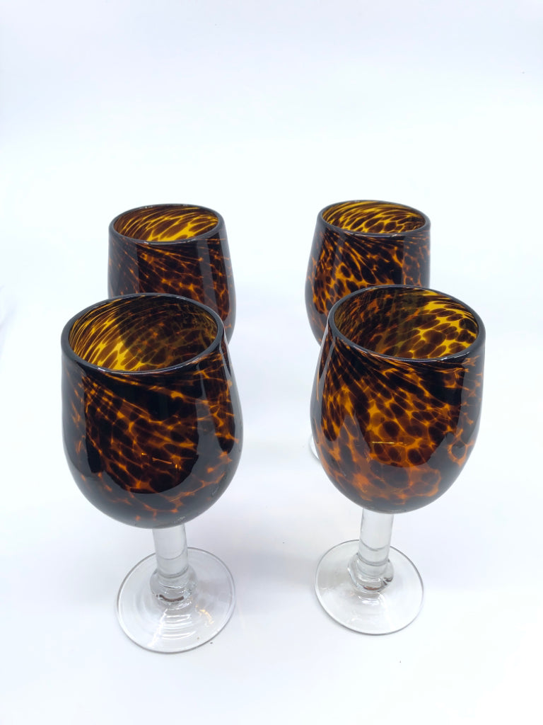 4 THICK LEOPARD PATTERN WINE GLASSES.