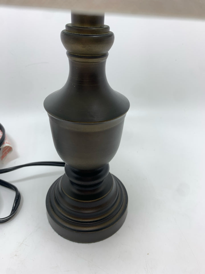 BROWN TABLE LAMP W/CREAM SHADE.
