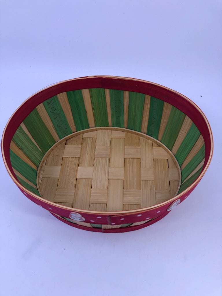 OVAL BLONDE/GREEN/RED BASKET WITH SNOWMEN.