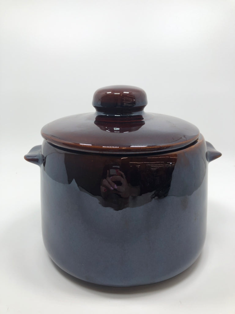 VTG WEST BEND COVERED CROCK/ BEAN POT.