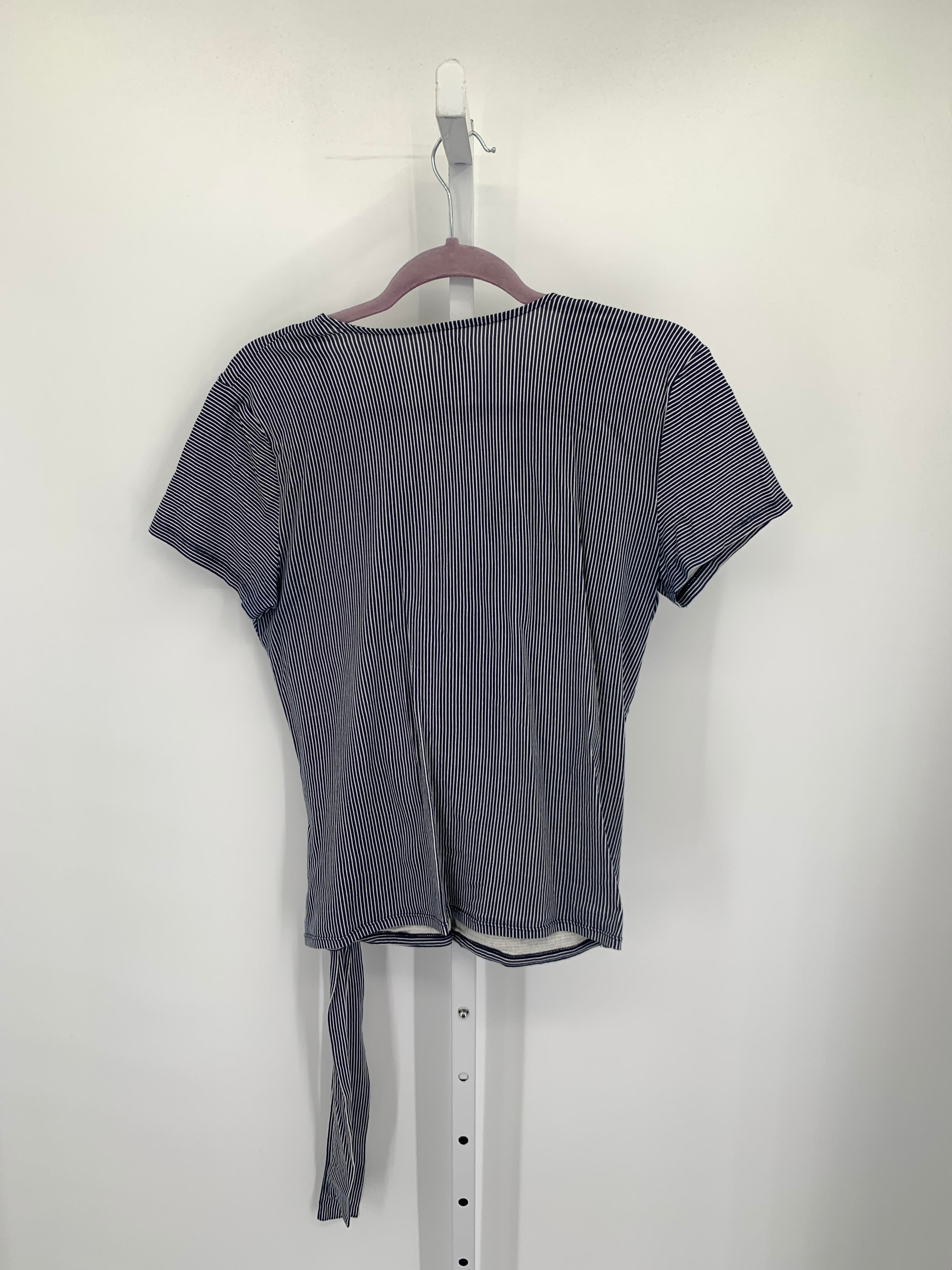 Loft Size Small Misses Short Sleeve Shirt