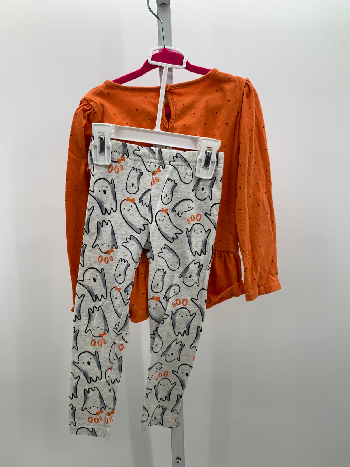 BOO CREW SHIRT AND GHOST PANTS