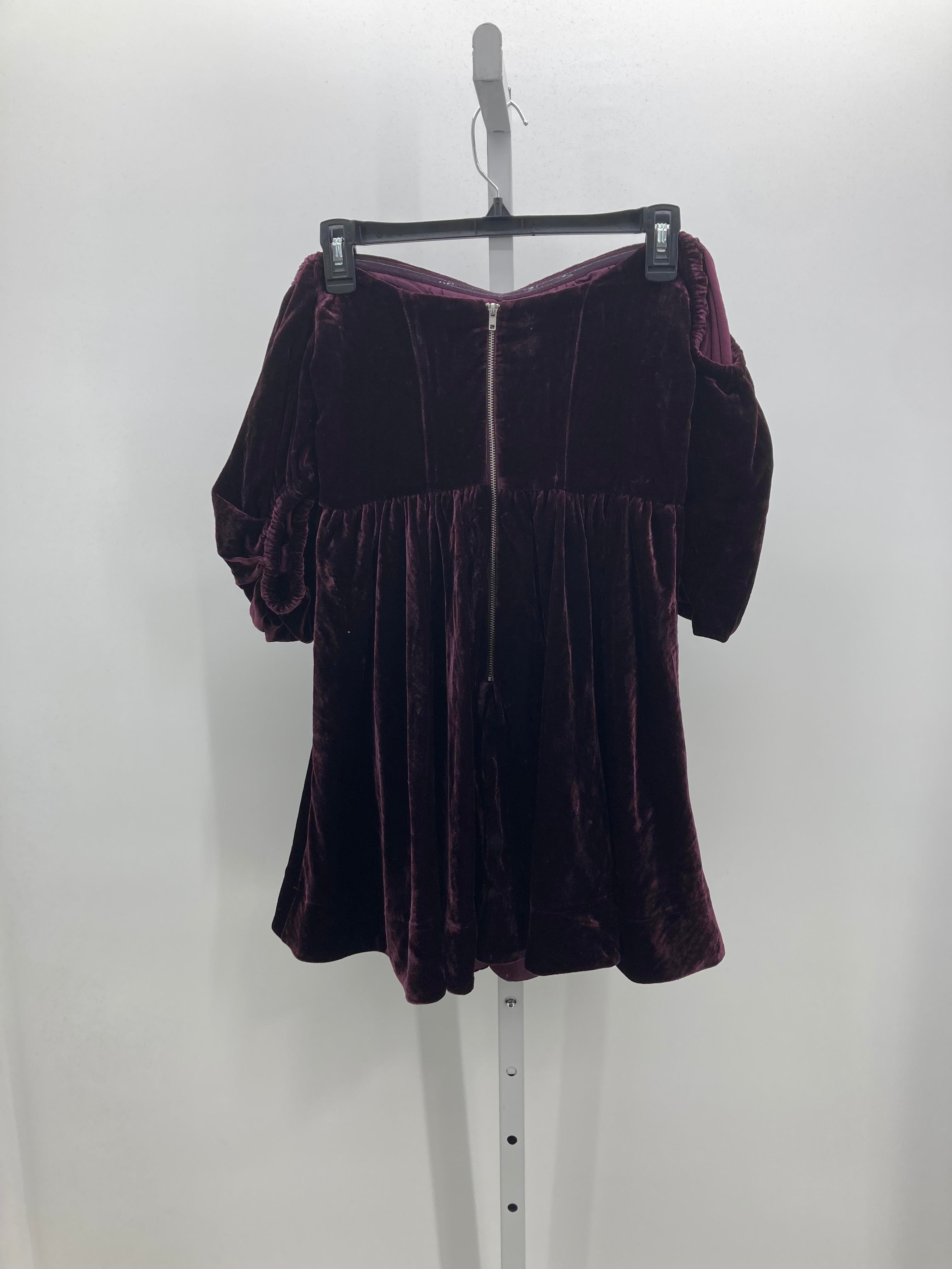 ALTAR'D STATE Size Medium Juniors Short Sleeve Dress