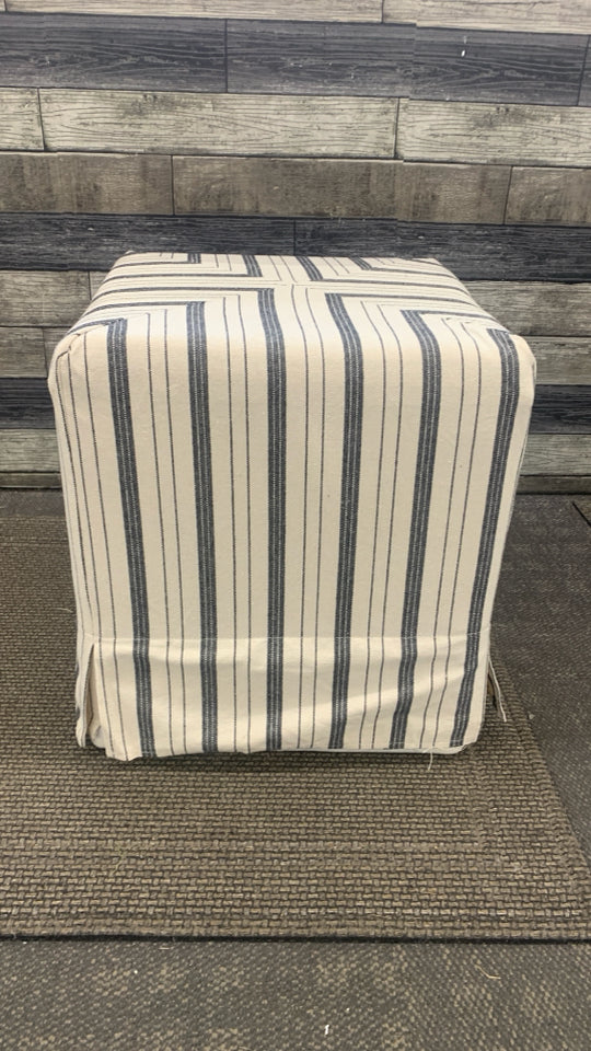 CHARCOAL STRIPED OTTOMAN CUBE.