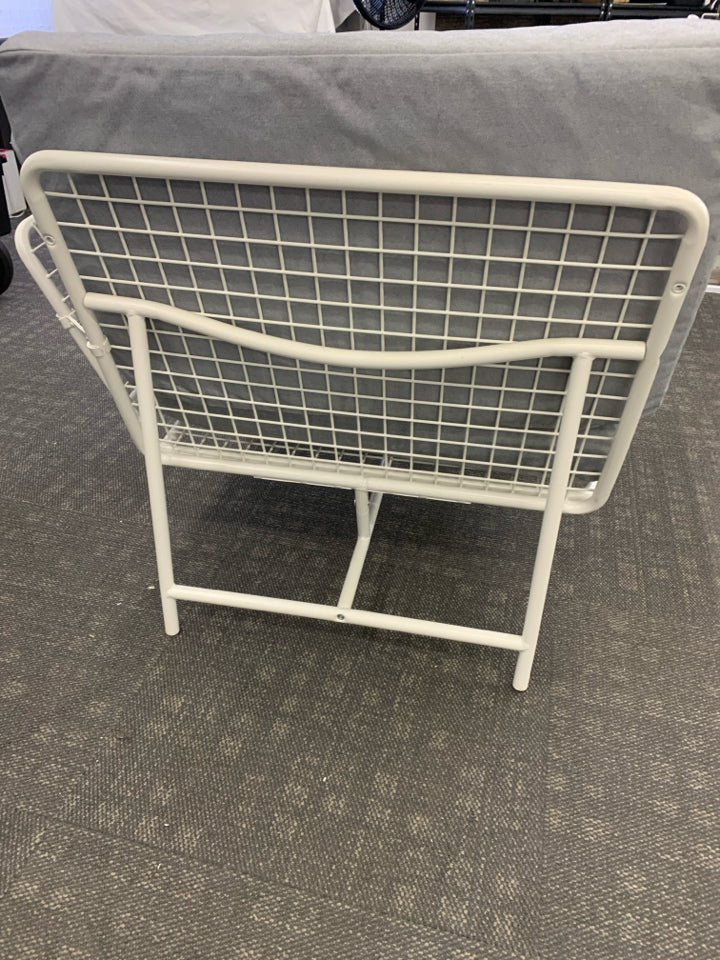 CORNER CHAIR W/WHITE WHITE METAL FRAME & 3 GRAY CUSHIONS.