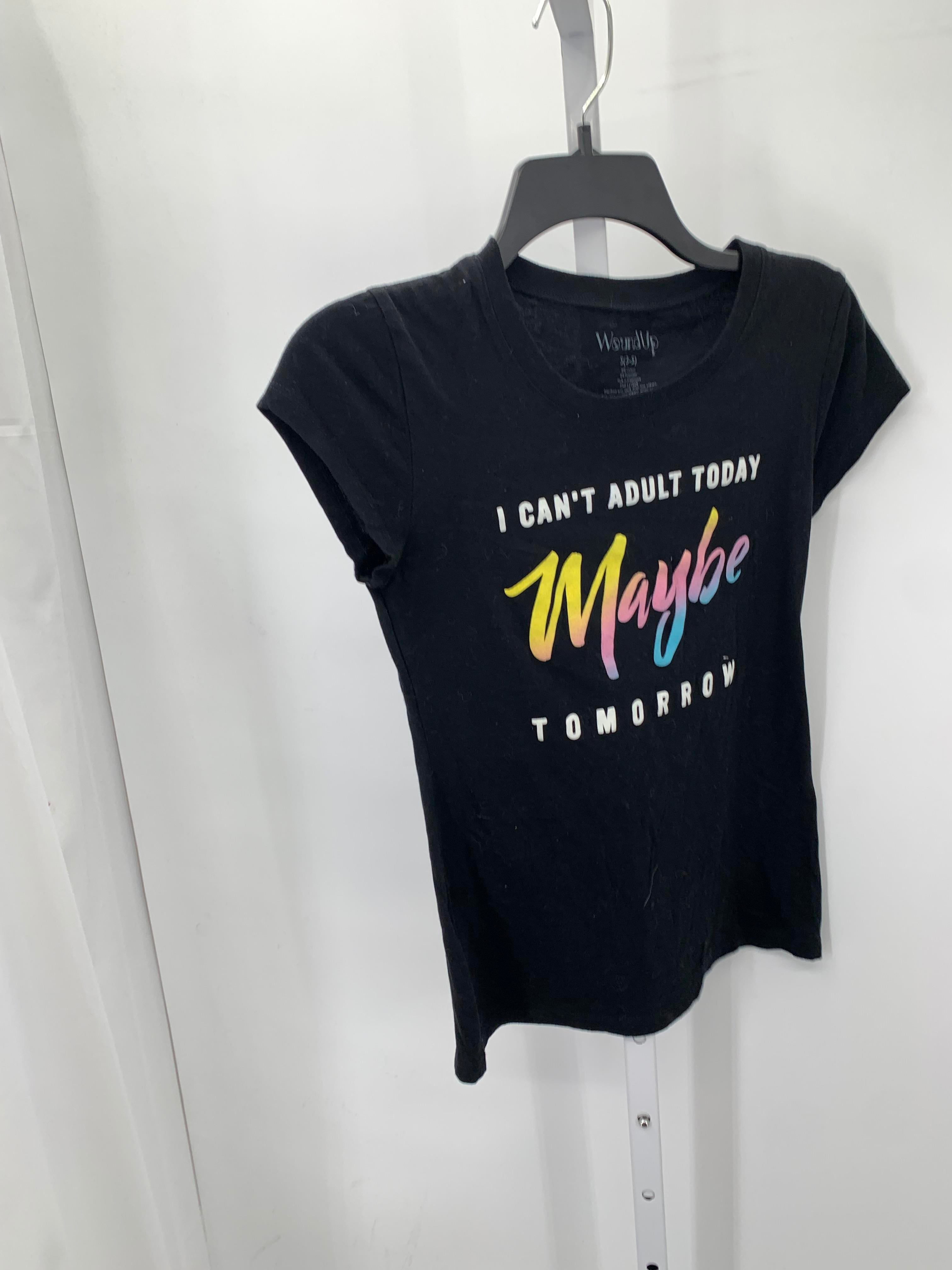 Wound Up Size Small Juniors Short Sleeve Shirt