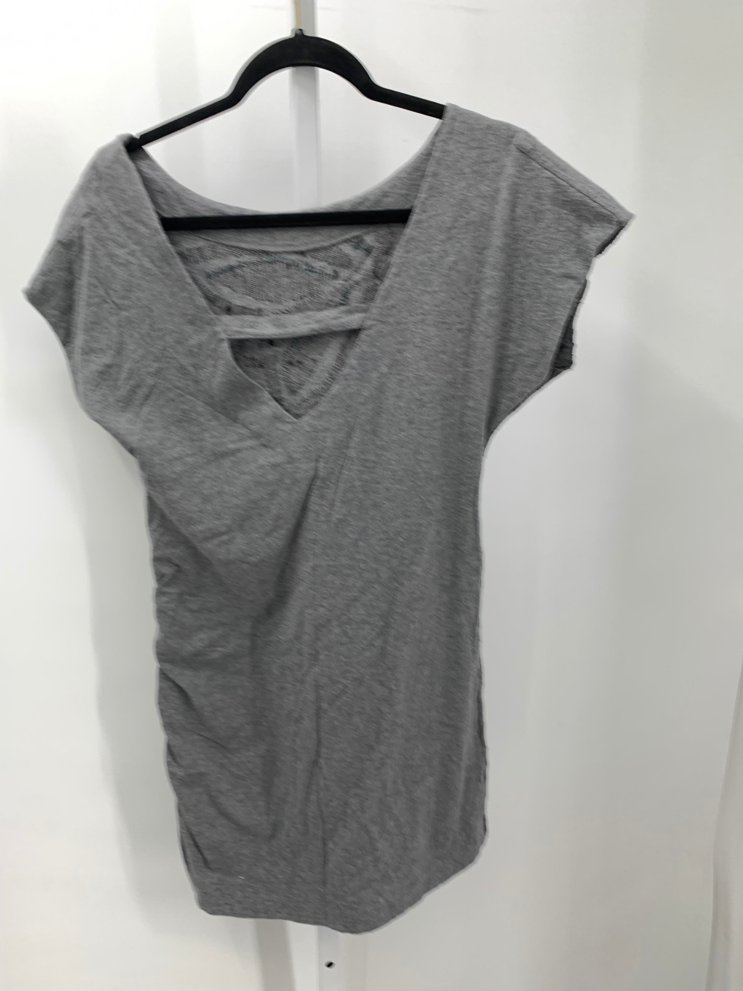 Size Medium Misses Short Sleeve Dress