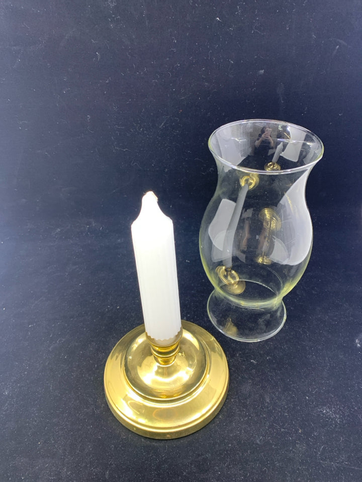 VTG BRASS TAPER CANDLE HOLDER W HURRICANE GLASS.