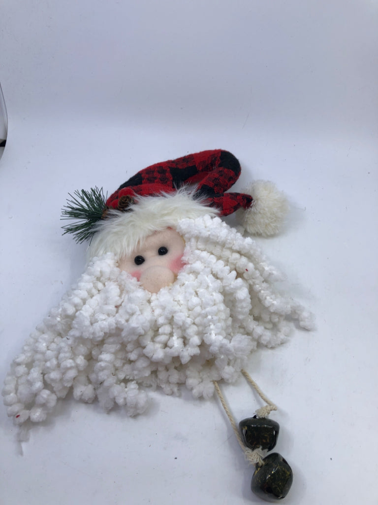 PLUSH SANTA DOOR HANDLE DECOR.