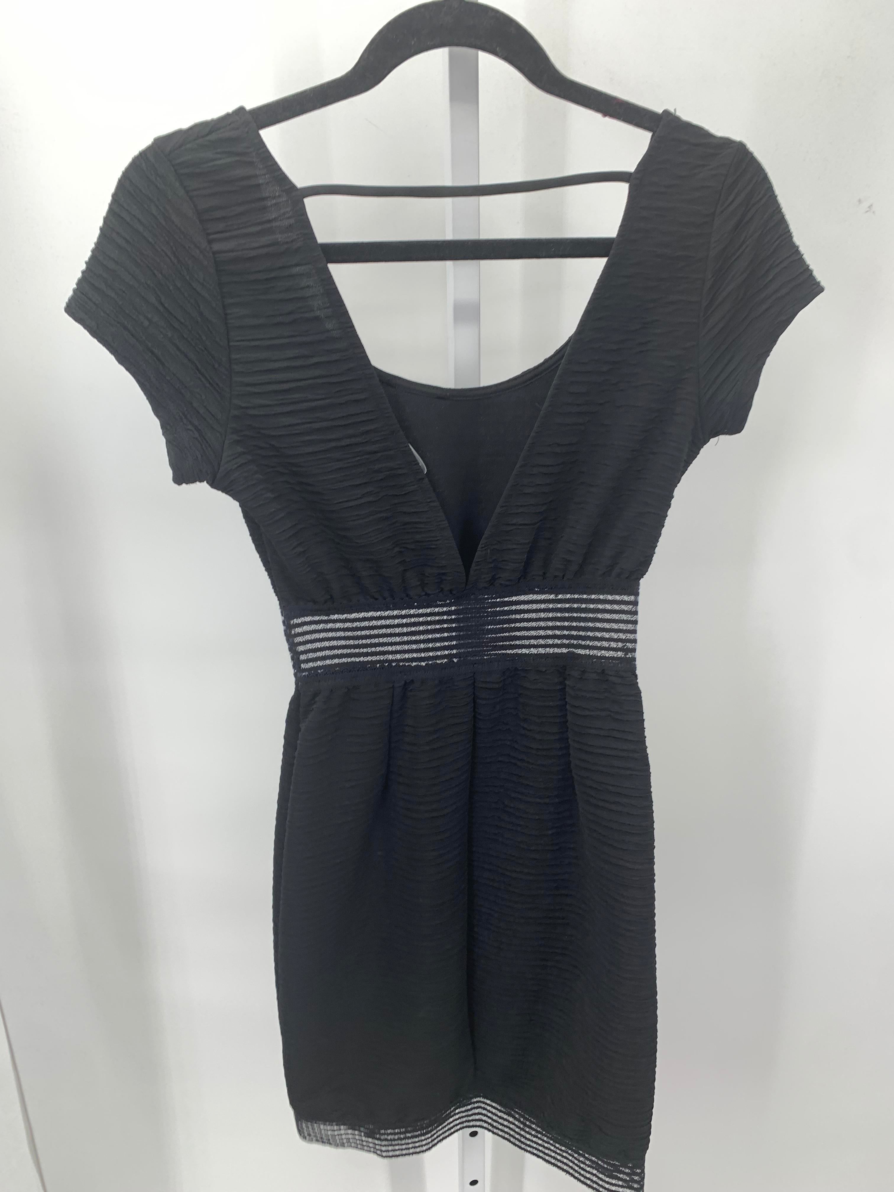 Charlotte Russe Size Small Juniors Short Sleeve Dress