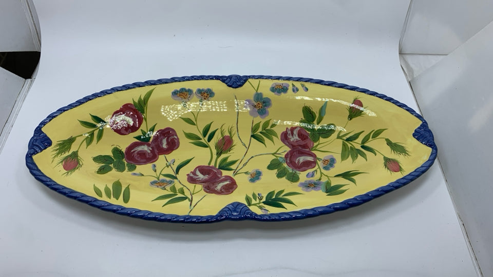 ROSE GARDEN PAINTED OVAL PLATTER W/BLUE BRAIDED EDGE.