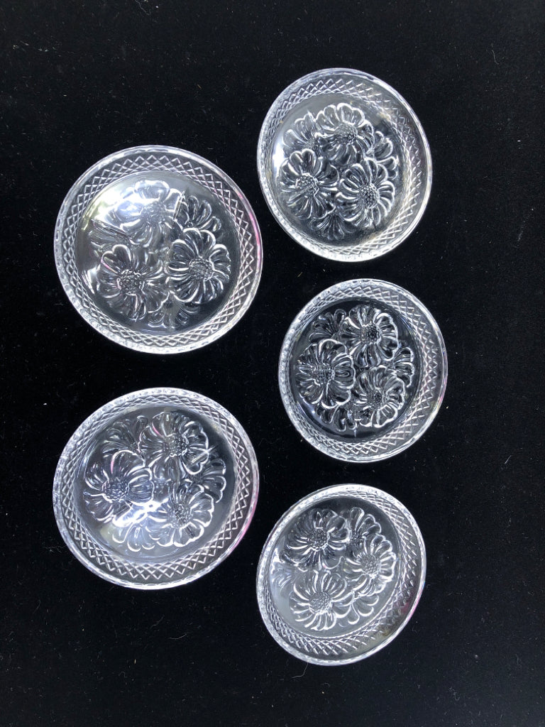 5 VTG CRYSTAL FLORAL PATTERN COASTERS.