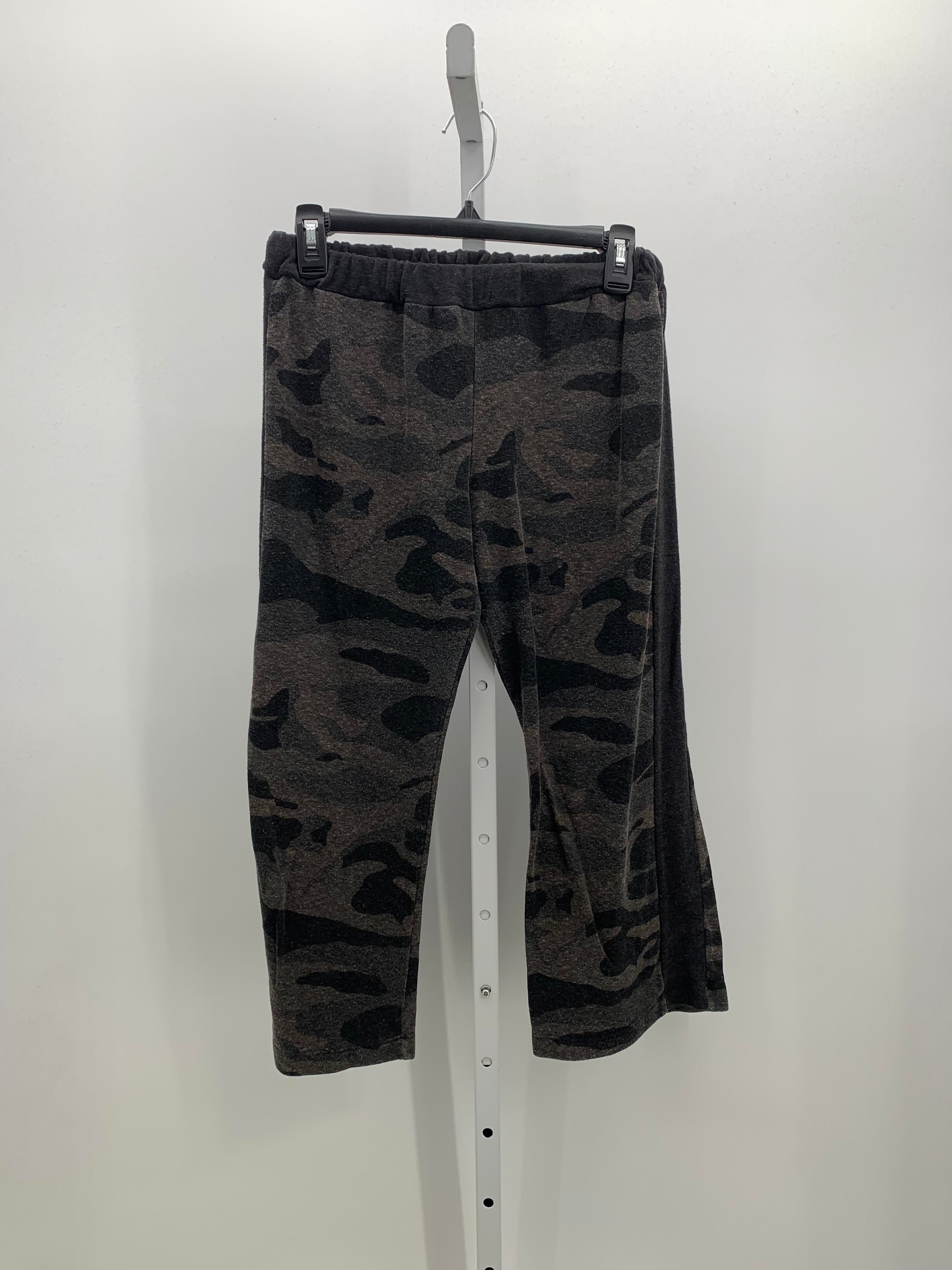 Size Small Misses Cropped Pants