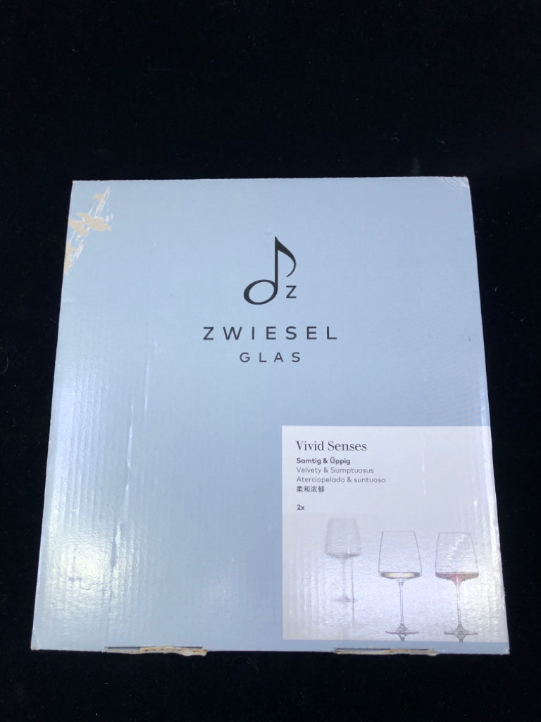 NIB 2 ZWIESEL WINE GLASSES.