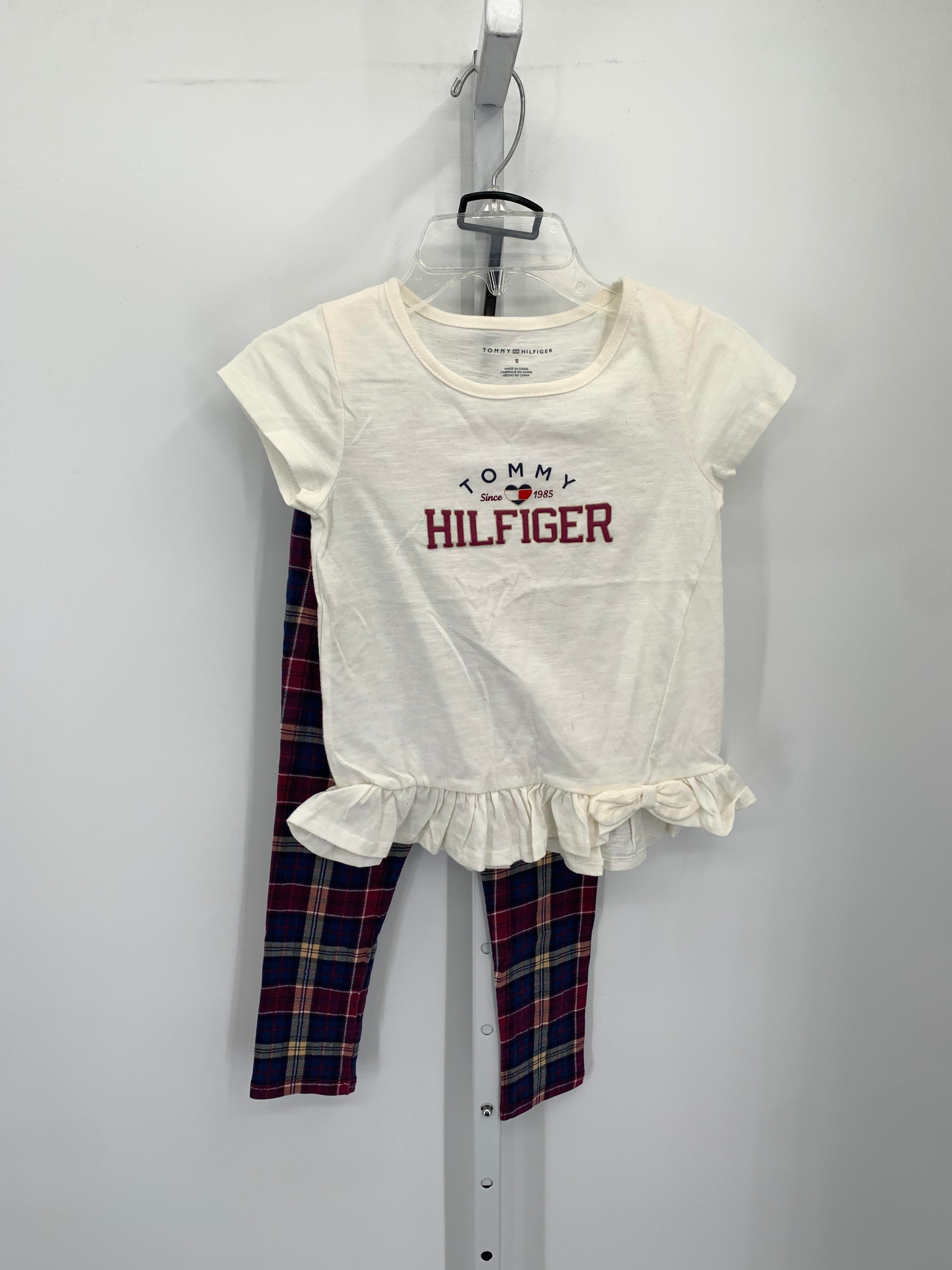 Tommy Hilfiger Size 5 Girls 2 Pieces