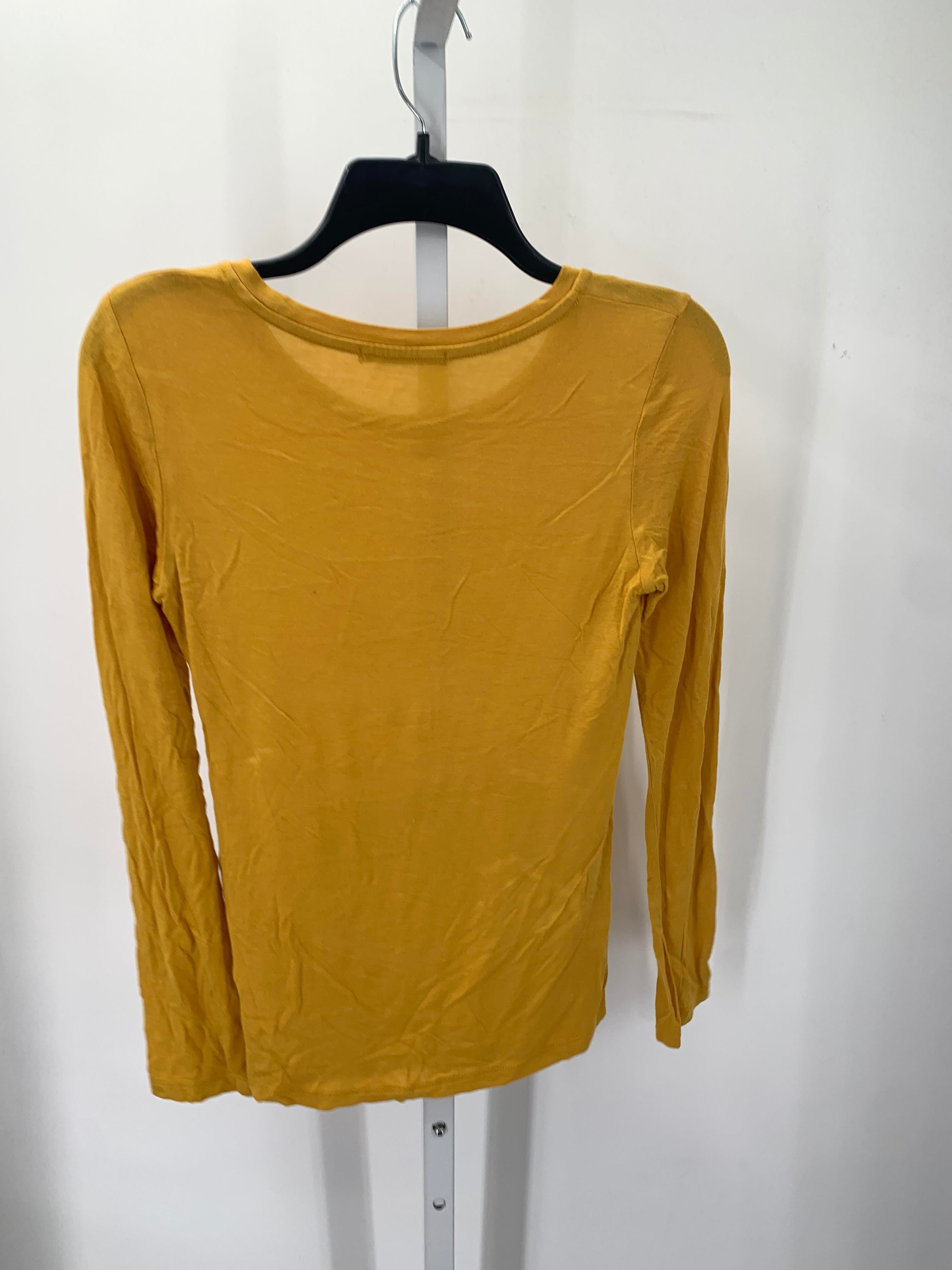 Active Basic Size Small Juniors Long Sleeve Shirt
