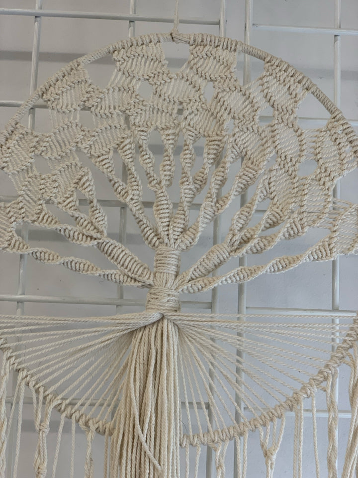 WHITE DREAM CATCHER W/WOODEN BEADS.