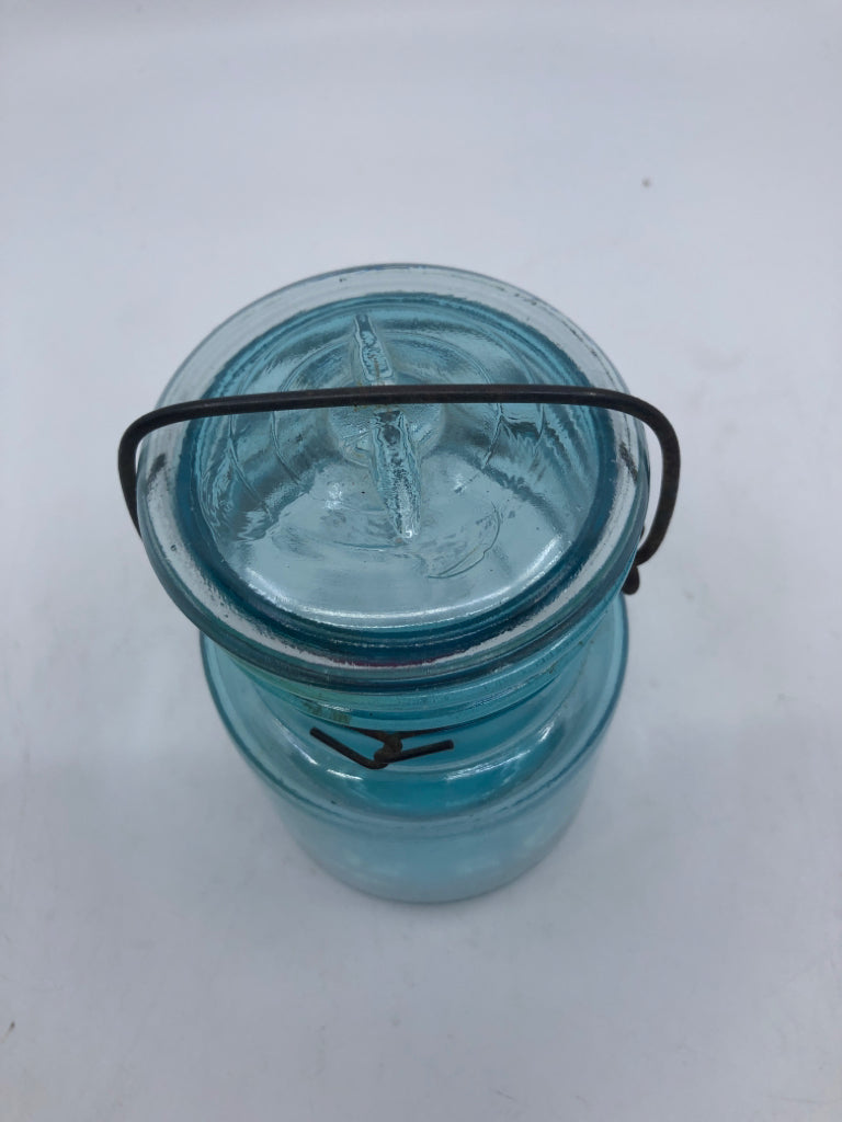 VTG BLUE GLASS MASON JAR LUSTRE.