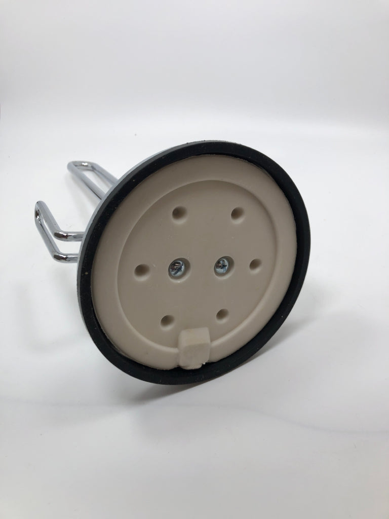 METAL PAPER TOWEL HOLDER.