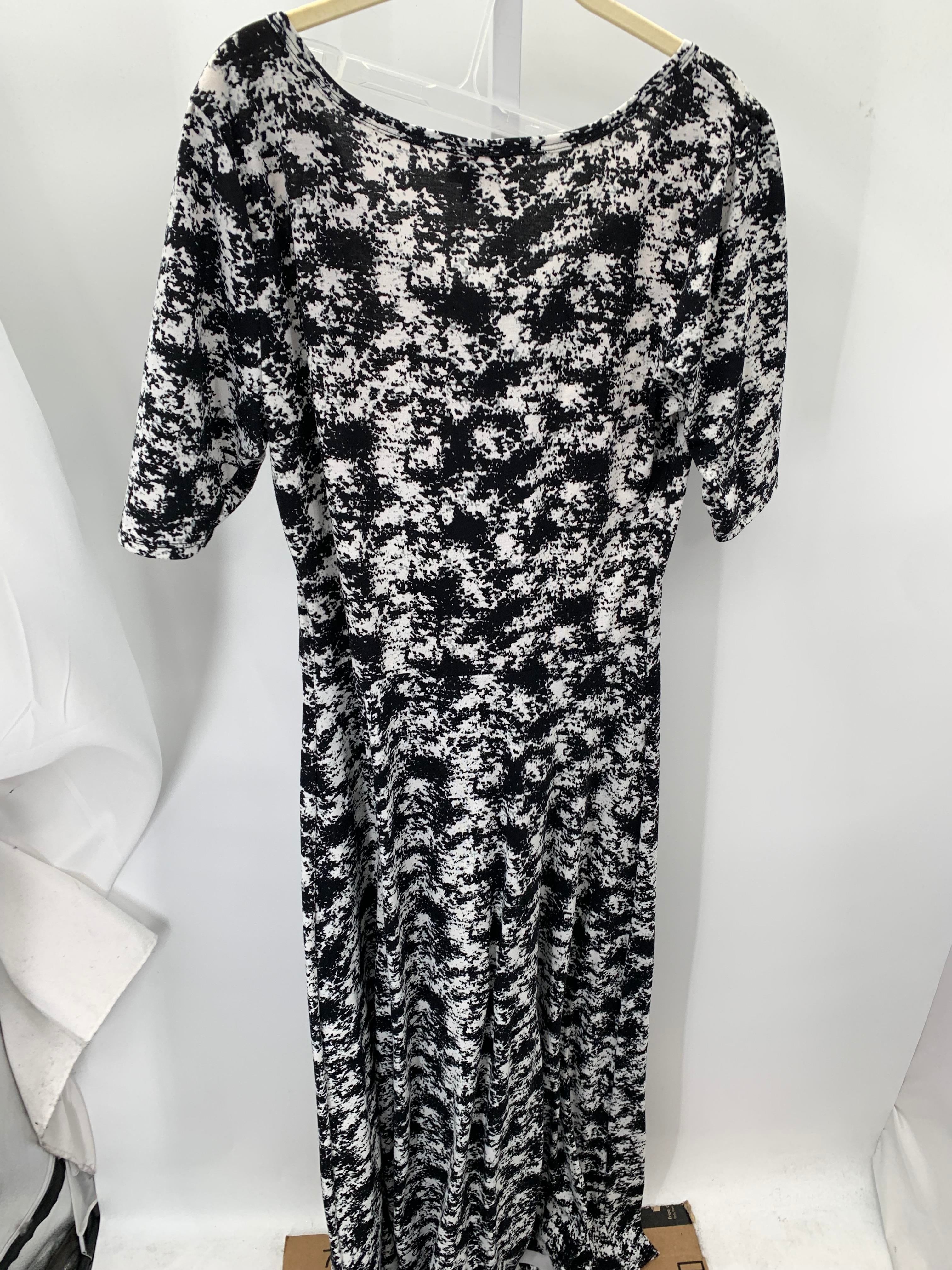 Lularoe Size Extra Large Misses Short Sleeve Dress