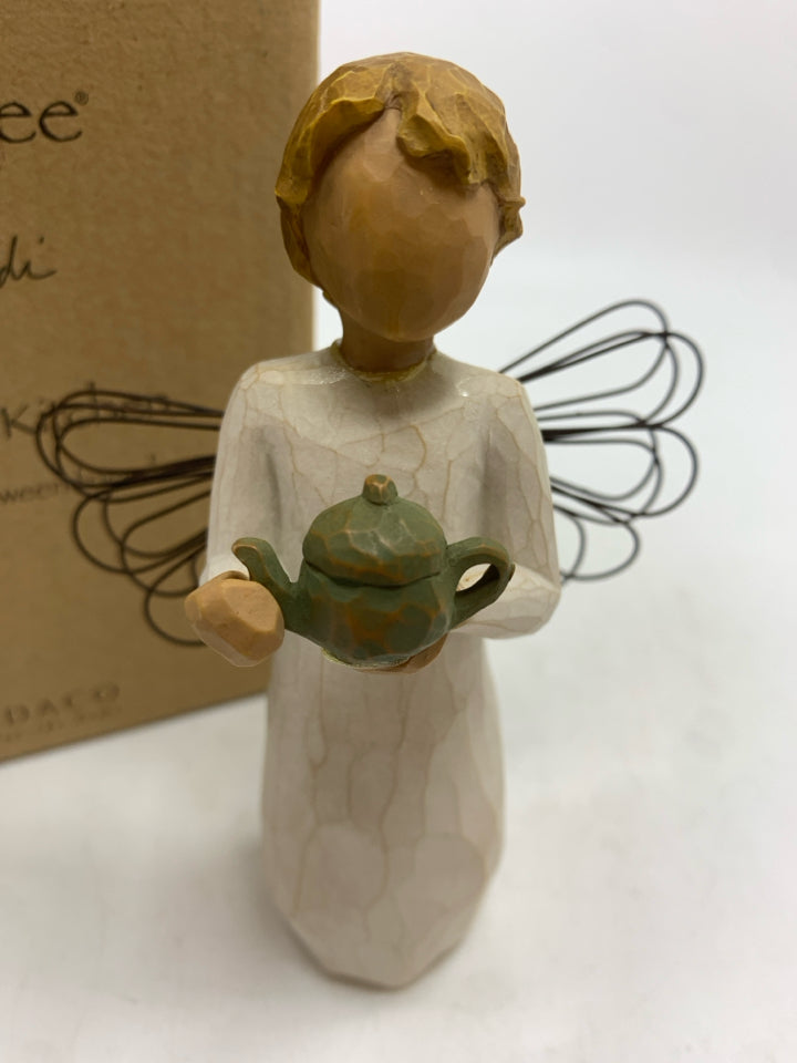NIB ANGEL OF KITCHEN WILLOW TREE.