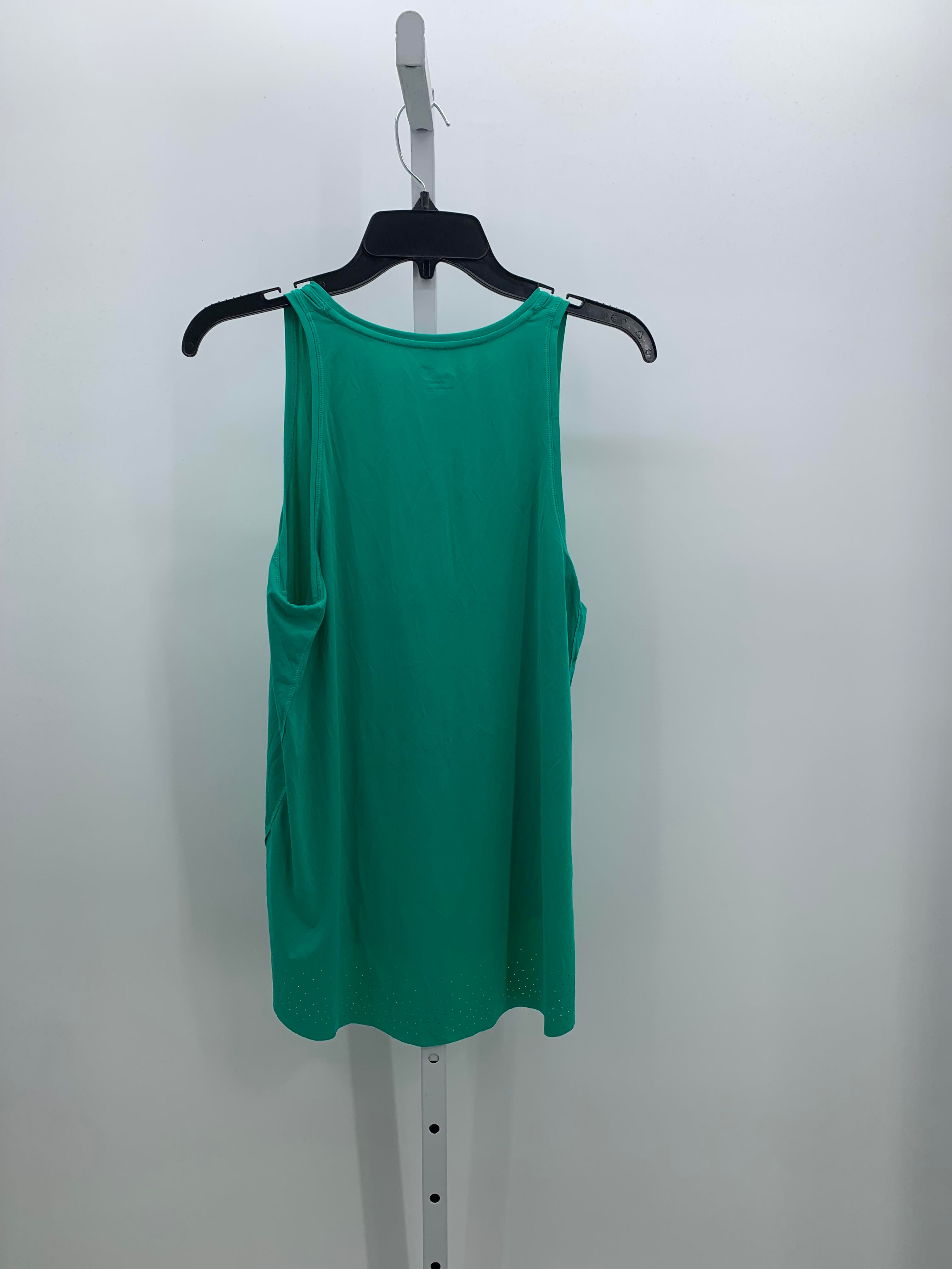 Avia Size Medium Misses Sleeveless Shirt