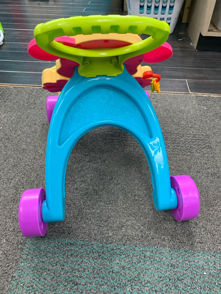 Fisher-Price Laugh & Learn Smart Stages Learn with Sis Walker Infant & Toddler E
