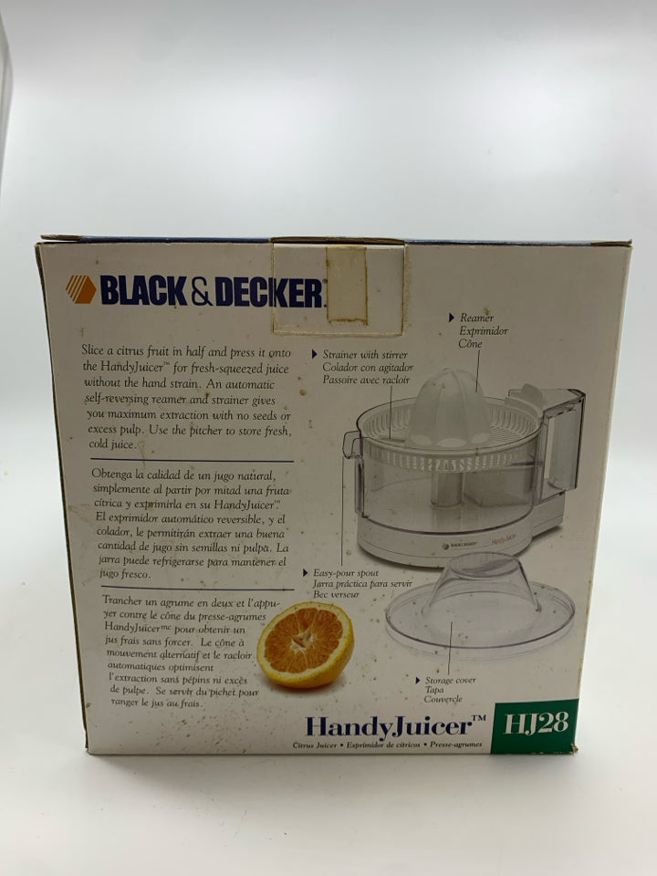 NIB BLACK AND DECKER HANDY JUICER.