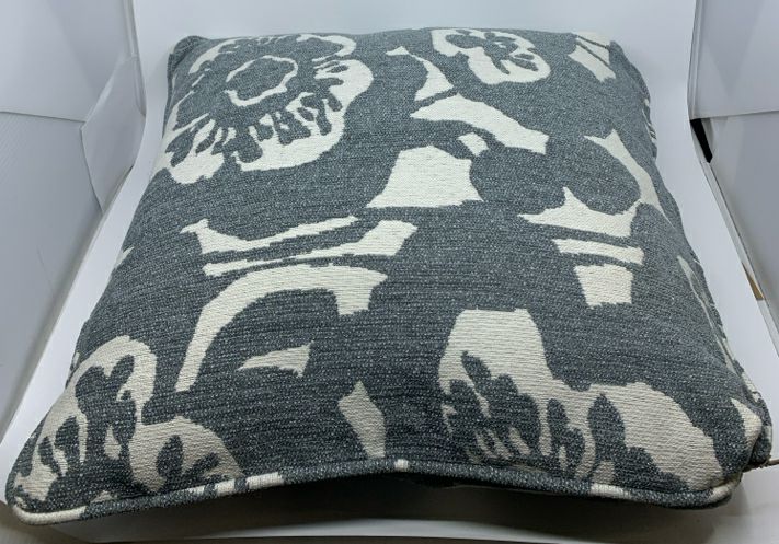 WHITE W/ BLUE/GRAY FLORAL PATTERN PILLOW.