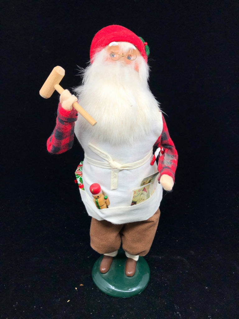 1995 BYERS CHOICE SANTA W APRON W TOYS.