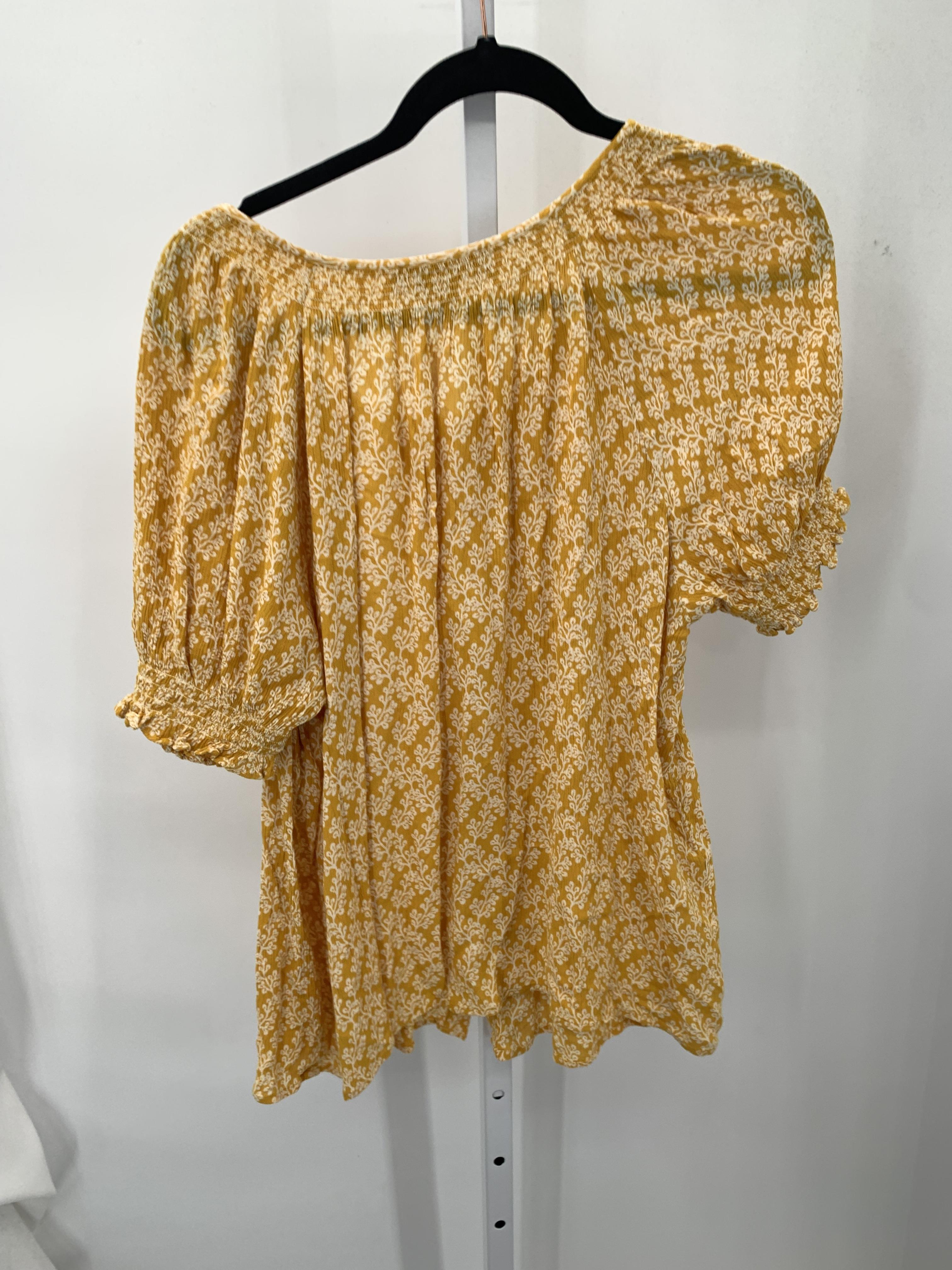 Loft Size Medium Misses Short Sleeve Shirt