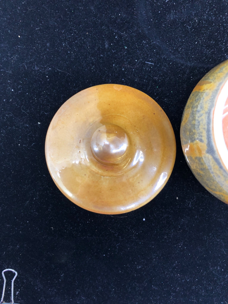 POTTERY IRIDESCENT SUGAR BOWL.