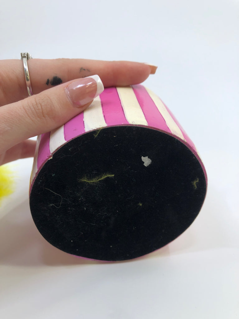 2PC PINK & WHITE STRIPED DECORATIVE CONTAINER W/ GREEN SHOE & YELLOW FLUFF W/LID