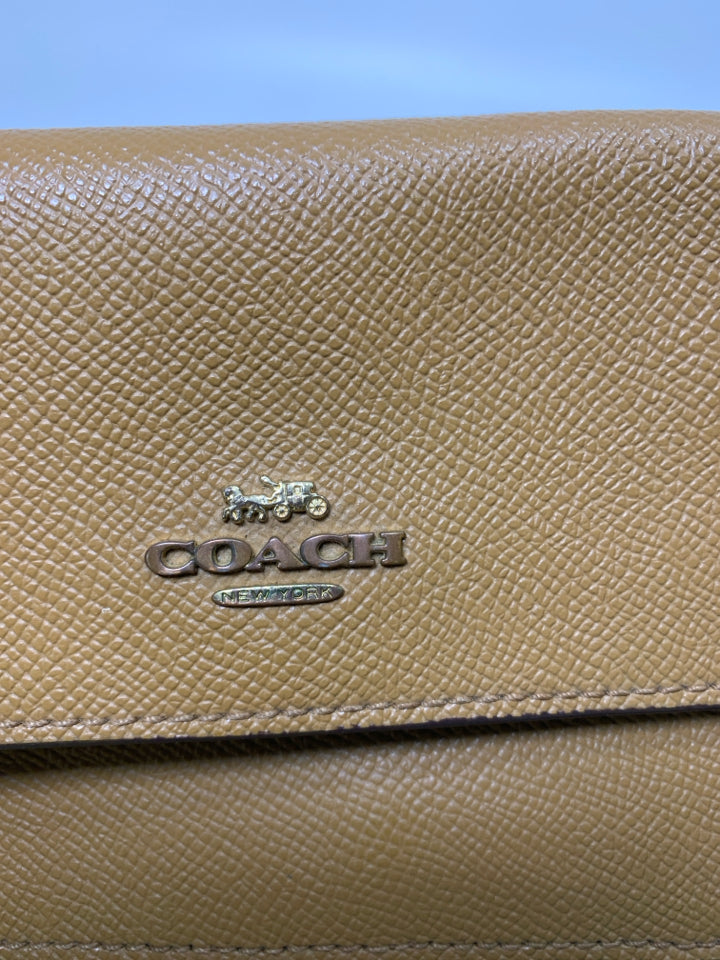 Coach Foldover Clutch Wallet *No Wristlet Strap
