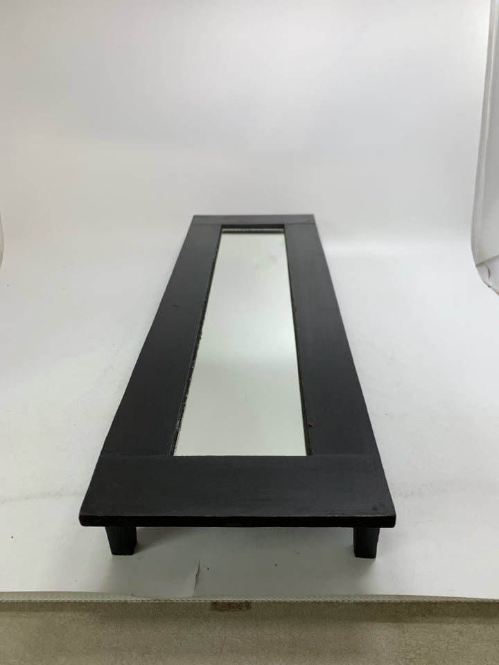 FOOTED BLACK WOOD TRAY W/ MIRROR IN LAY.