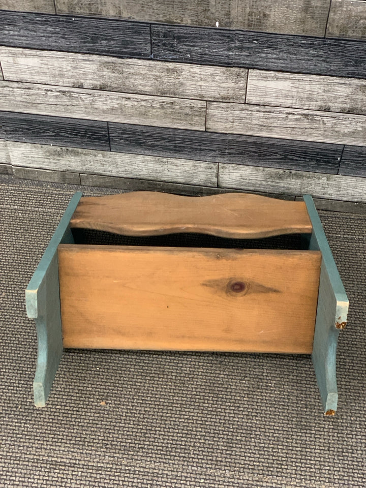 TEAL PAINTED GARDEN BENCH PLANT STAND.
