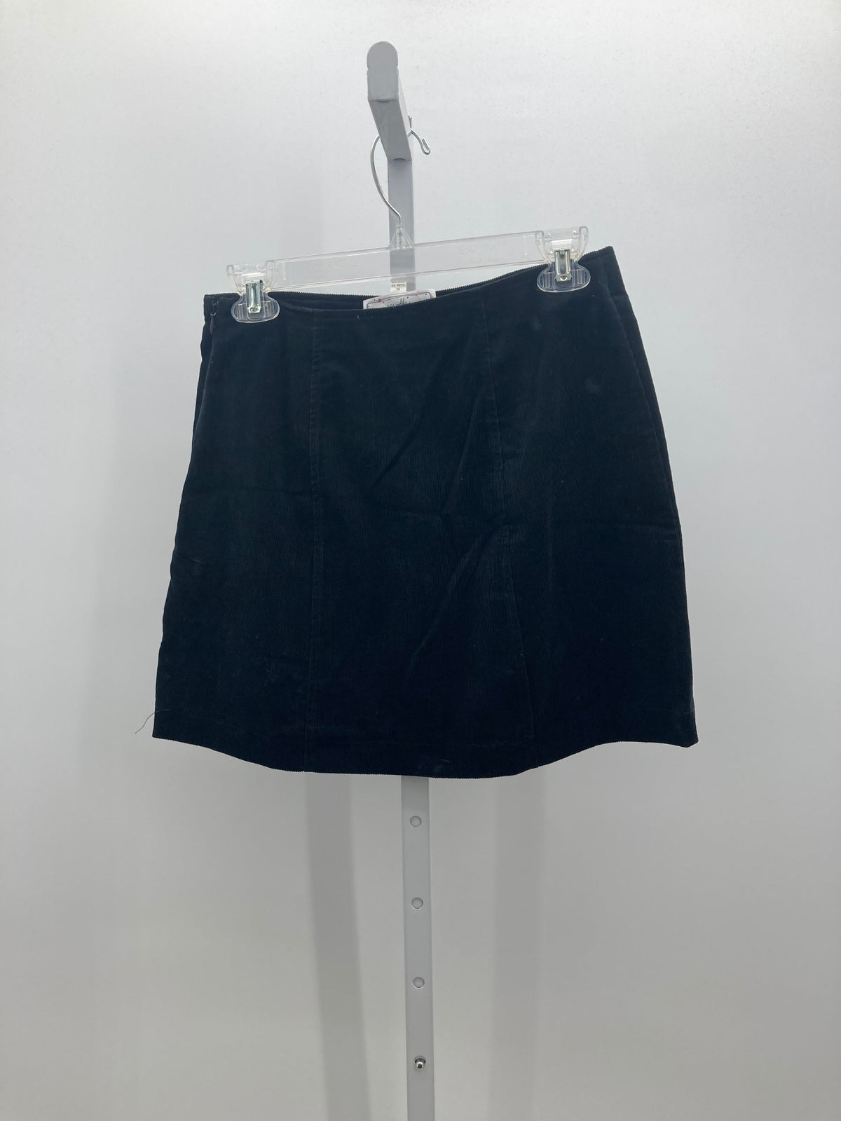 Hippie Rose Size Medium Juniors Skirt