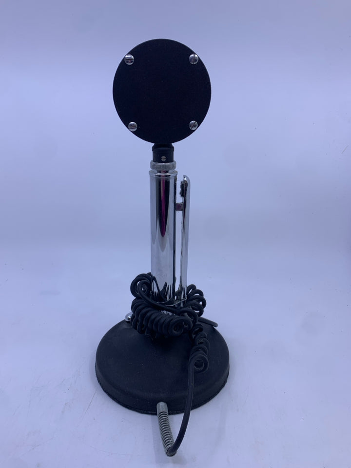 VTG RADIO/MICROPHONE DECOR.