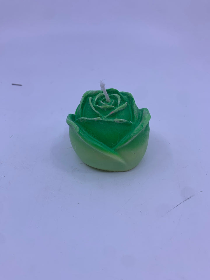 SOY WAX ROSE CANDLE.