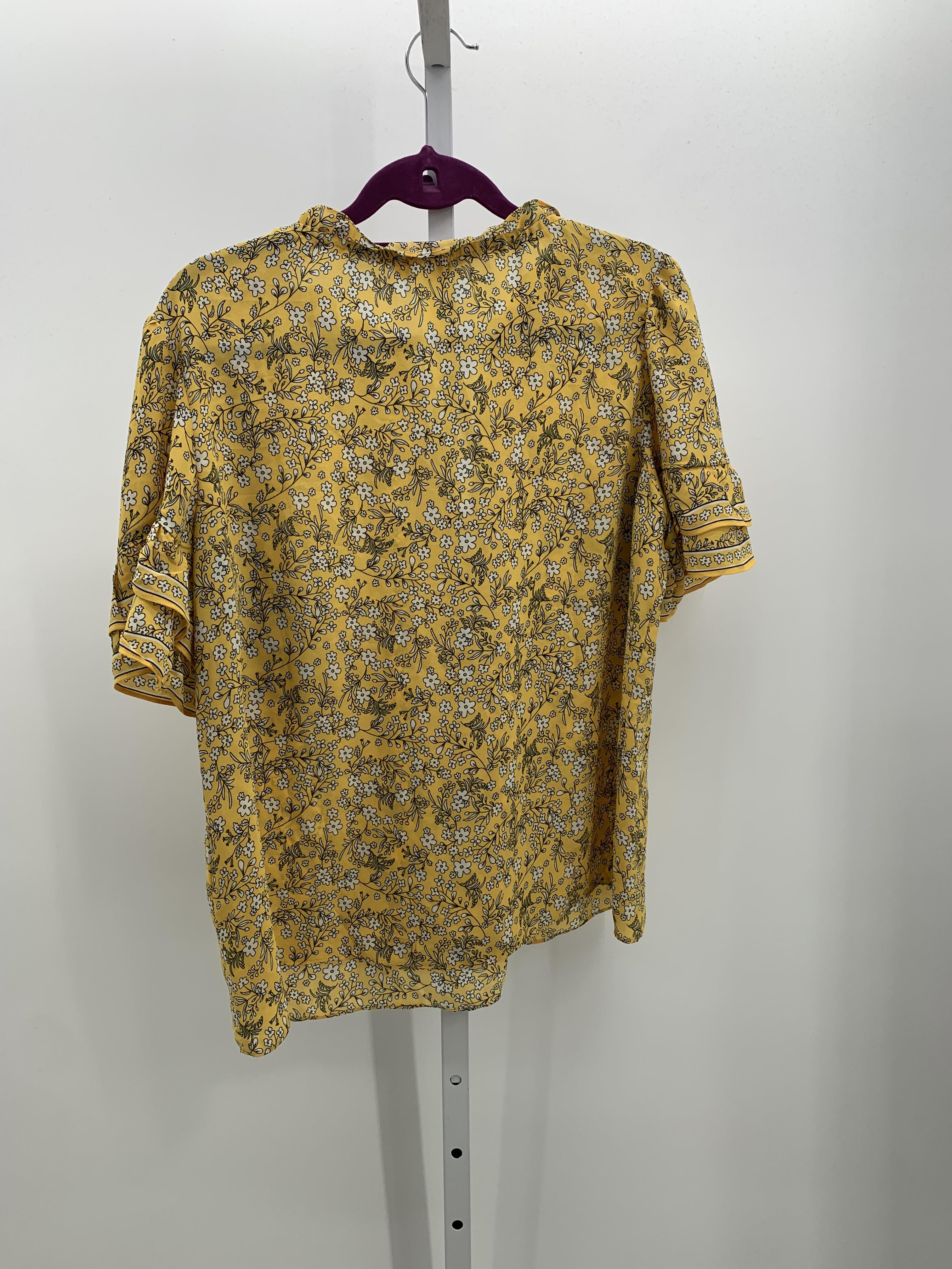 Max Studio Size Extra Large Misses Short Sleeve Shirt