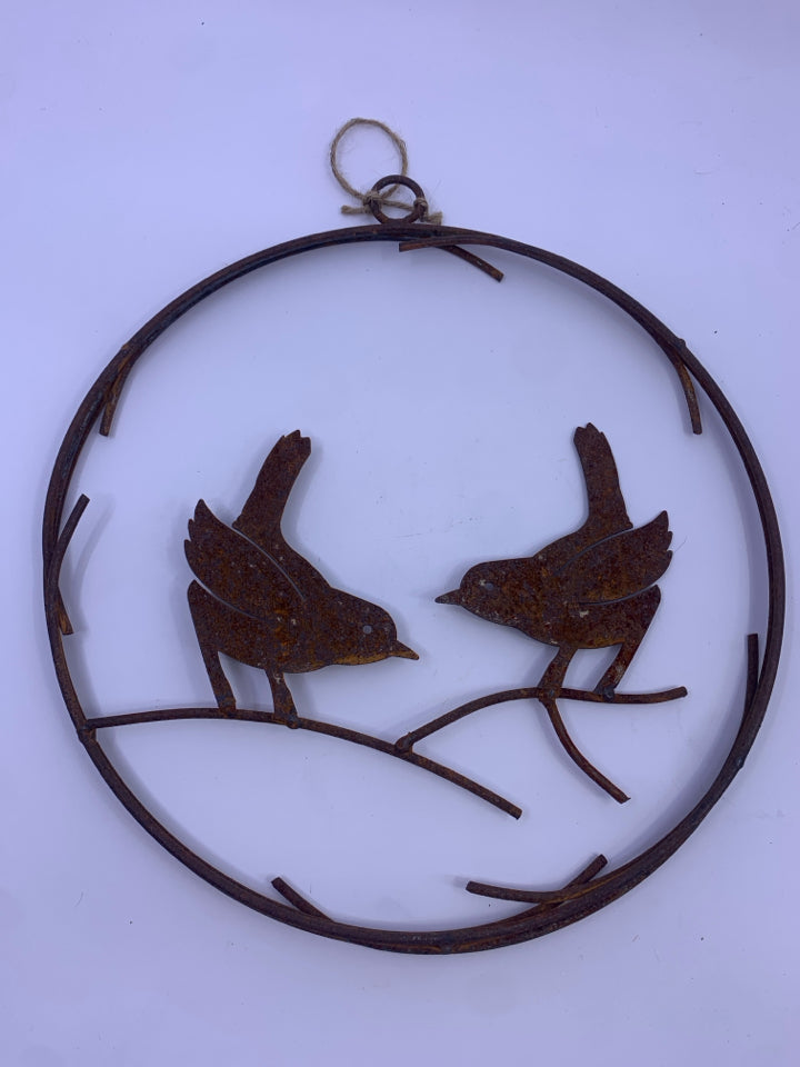 RUSTY BIRDS ON BRANCH CIRCLE WALL ART.