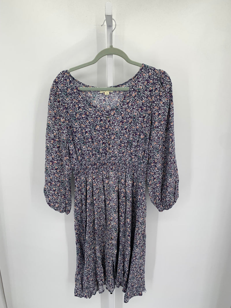 Size Large Misses Long Sleeve Dress