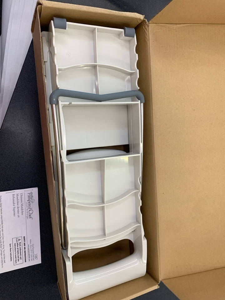 NIB PAMPERED CHEF ULTIMATE MANDOLINE.