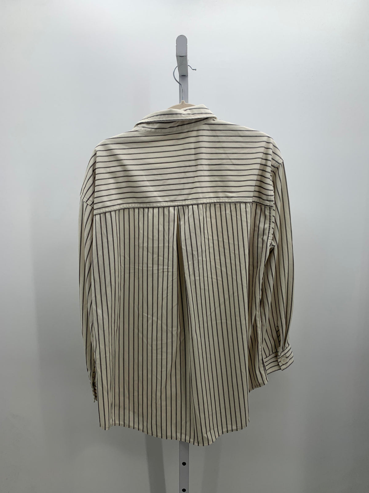 Maurices Size Large Misses Long Sleeve Shirt
