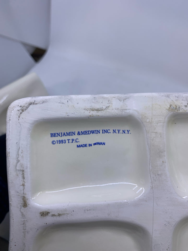 CERAMIC PILLSBURY ALL PURPOSE FLOWER BAG.